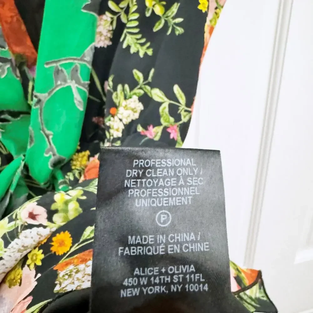 Alice + Olivia Lessie Floral Dress - Picture 7 of 10